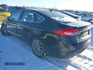 2017 Ford Fusion SE с VIN 3FA6P0HD7HR365399, выставлен на аукционе IAAI как лот 41319317 с пробегом Не указан миль и . История ставок и продаж доступна на DreamBid. Изображение 3.