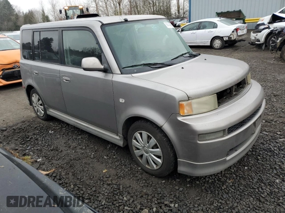 2005 Scion xB with VIN JTLKT334X50190191, listed as a Copart auction lot 89020095 with 330,148 mi miles and Salvage Title. Bid and sale history available at carsss.com. Image 4.