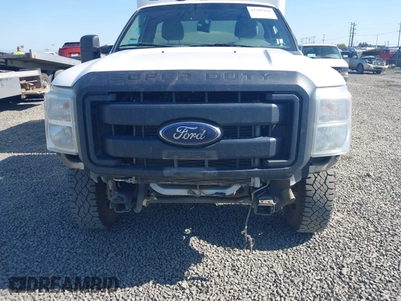 2012 Ford Super Duty F-250 SRW XL with VIN 1FDBF2B62CEB18607, listed as a IAAI auction lot 41995836 with 597,268 mi miles. Bid and sale history available at carsss.com. Image 18.