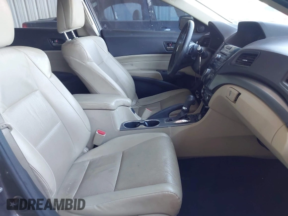 2014 Acura ILX Premium with VIN 19VDE1F51EE006621, listed as a IAAI auction lot 41984539 with 165,585 mi miles and . Bid and sale history available at DreamBid. Image 5.