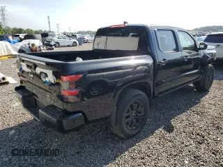 2023 Nissan Frontier Pro-4X z VIN 1N6ED1EK8PN674868, wystawiony jako Copart lot #50262715 z przebiegiem 13 545 mil mil oraz Szkoda całkowita • Salvage title. Historia ofert i sprzedaży dostępna na DreamBid. Obrazek 3.