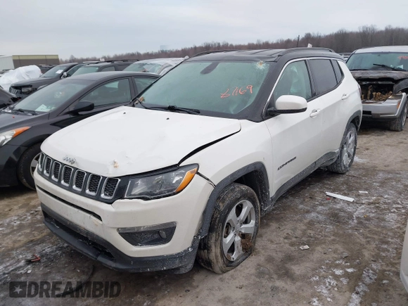 2018 Jeep Compass Altitude with VIN 3C4NJDBB3JT307076, listed as a IAAI auction lot 41387169 with 75,106 mi miles and . Bid and sale history available at carsss.com. Image 2.