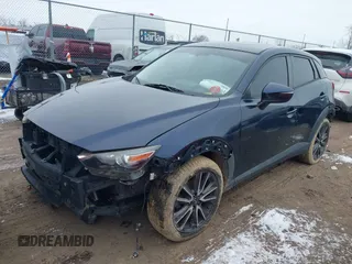 2017 Mazda CX-3 Touring z VIN JM1DKFC75H0173127, wystawiony jako IAAI lot #41614605 z przebiegiem 101 963 mil mil oraz . Historia ofert i sprzedaży dostępna na DreamBid. Obrazek 18.