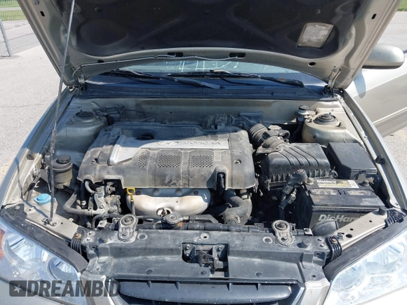 2005 Hyundai Elantra GLS z VIN KMHDN46D65U010337, wystawiony jako IAAI lot #42254860 z przebiegiem 285 740 mil mil oraz . Historia ofert i sprzedaży dostępna na DreamBid. Obrazek 10.
