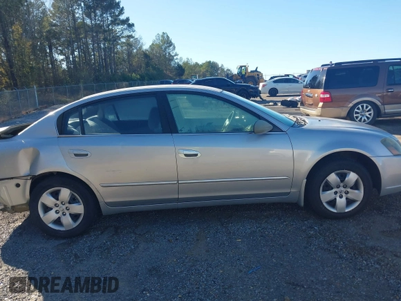 2005 Nissan Altima 2.5 S with VIN 1N4AL11DX5N464898, listed as a IAAI auction lot 41180816 with 150,312 mi miles. Bid and sale history available at carsss.com. Image 14.