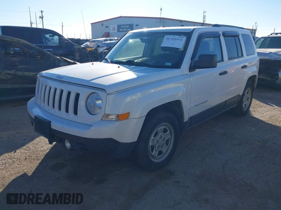 2017 Jeep Patriot Sport with VIN 1C4NJPBA2HD118914, listed as a IAAI auction lot 41328500 with 67,007 mi miles. Bid and sale history available at carsss.com. Image 2.
