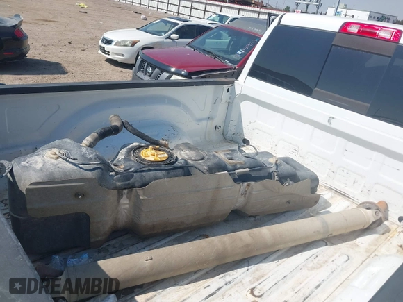 2015 Ram 2500 Laramie with VIN 3C6UR5FL8FG524398, listed as a IAAI auction lot 41699409 with 259,972 mi miles. Bid and sale history available at carsss.com. Image 12.