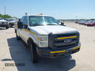 2013 Ford F-350 z VIN 1FD7X3B68DEA41140, wystawiony jako IAAI lot #42208592 z przebiegiem 179 966 mil mil oraz . Historia ofert i sprzedaży dostępna na DreamBid. Obrazek 1.
