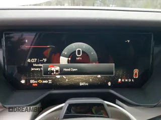 2025 GMC Acadia AWD Denali z VIN 1GKENRRS5SJ112956, wystawiony jako Copart lot #88311685 z przebiegiem 941 mil mil oraz Szkoda całkowita • Salvage title. Historia ofert i sprzedaży dostępna na DreamBid. Obrazek 9.