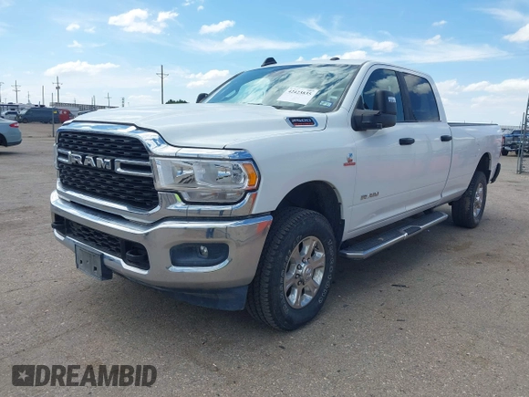 2024 Ram 2500 Big Horn z VIN 3C6UR5JL4RG340524, wystawiony jako IAAI lot #42423835 z przebiegiem 8 690 mil mil oraz . Historia ofert i sprzedaży dostępna na DreamBid. Obrazek 18.