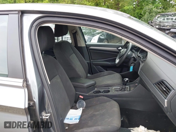 2019 Volkswagen Jetta S with VIN 3VWC57BU0KM092456, listed as a IAAI auction lot 42790061 with 83,836 mi miles and . Bid and sale history available at DreamBid. Image 5.