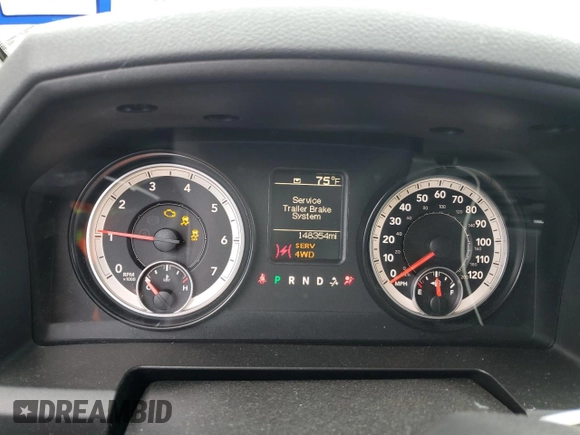 2015 Ram 1500 Tradesman z VIN 1C6RR7FT5FS719322, wystawiony jako Copart lot #52606965 z przebiegiem 148 354 mil mil oraz Szkoda całkowita • Salvage title. Historia ofert i sprzedaży dostępna na DreamBid. Obrazek 9.