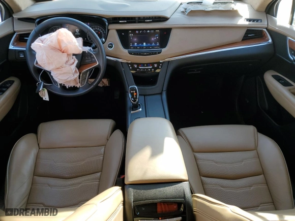 2017 Cadillac XT5 Platinum AWD with VIN 1GYKNFRSXHZ103719, listed as a Copart auction lot 81987464 with 24,335 mi miles and Salvage Title. Bid and sale history available at carsss.com. Image 8.