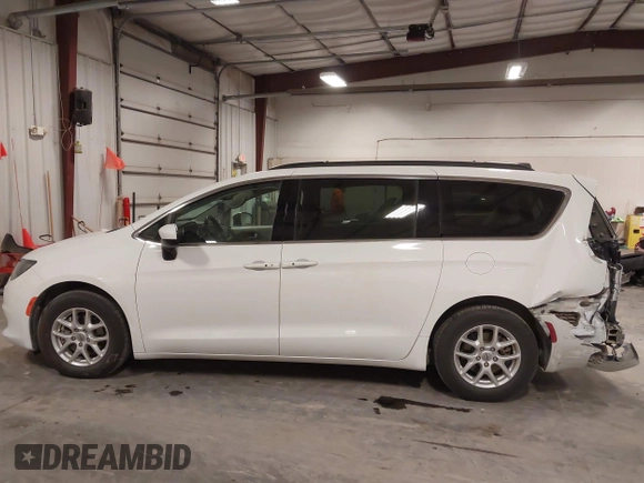 2021 Chrysler Voyager LXi with VIN 2C4RC1DG5MR508956, listed as a IAAI auction lot 41547647 with 104,563 mi miles and . Bid and sale history available at DreamBid. Image 15.