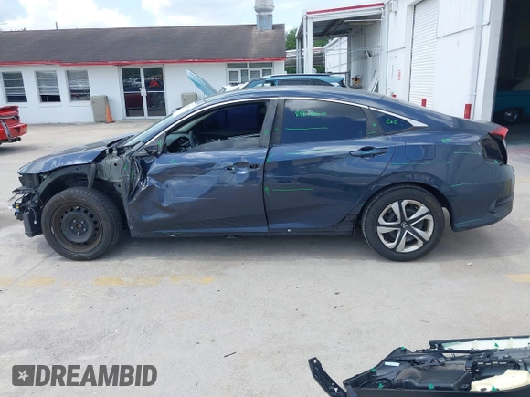 2018 Honda Civic Sedan LX with VIN 19XFC2F59JE010177, listed as a IAAI auction lot 42009728 with 91,404 mi miles. Bid and sale history available at carsss.com. Image 15.