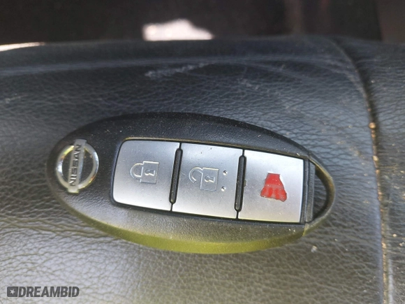2010 Nissan Murano LE with VIN JN8AZ1MW0AW137585, listed as a IAAI auction lot 41932961 with 197,177 mi miles. Bid and sale history available at carsss.com. Image 11.