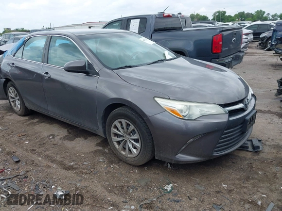 2015 Toyota Camry XLE with VIN 4T4BF1FK1FR446697, listed as a IAAI auction lot 42077763 with 119,278 mi miles and . Bid and sale history available at DreamBid. Image 1.