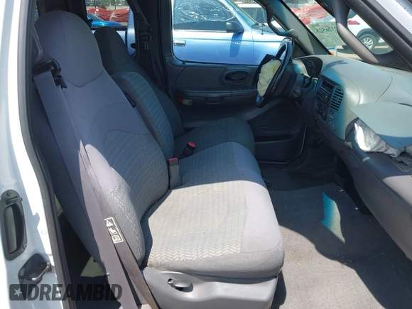 2000 Ford F-150 XL with VIN 1FTRX17L2YNA03263, listed as a IAAI auction lot 42326528 with Not provided miles and . Bid and sale history available at DreamBid. Image 5.