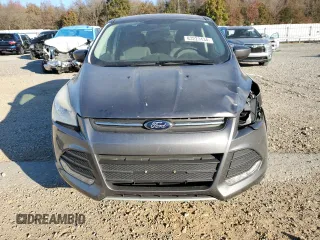 2013 Ford Escape SE with VIN 1FMCU0GX8DUB61503, listed as a Copart auction lot 83223434 with 209,396 mi miles and Salvage Title. Bid and sale history available at DreamBid. Image 5.
