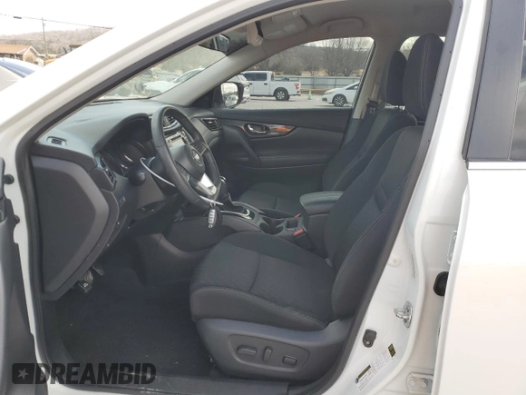 2019 Nissan Rogue SV with VIN KNMAT2MTXKP534841, listed as a Copart auction lot 47268155 with 37,662 mi miles and Clean Title. Bid and sale history available at DreamBid. Image 7.