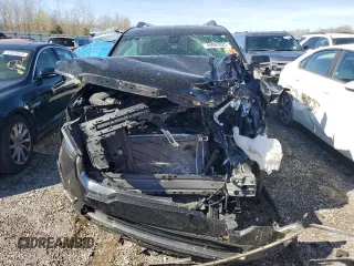 2022 GMC Acadia AT4 z VIN 1GKKNLLS2NZ179075, wystawiony jako Copart lot #49962825 z przebiegiem Nie podano mil oraz Szkoda całkowita • Salvage title. Historia ofert i sprzedaży dostępna na DreamBid. Obrazek 5.