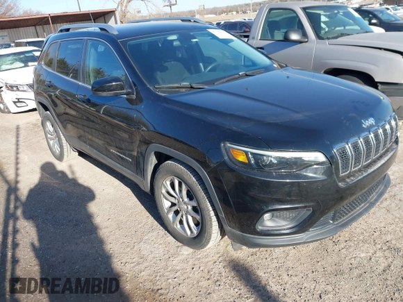 2019 Jeep Cherokee Latitude with VIN 1C4PJLCB9KD358980, listed as a IAAI auction lot 41749549 with 92,712 mi miles. Bid and sale history available at carsss.com. Image 1.