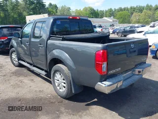 2014 Nissan Frontier SV z VIN 1N6AD0EV9EN749996, wystawiony jako IAAI lot #42262048 z przebiegiem 148 140 mil mil oraz . Historia ofert i sprzedaży dostępna na DreamBid. Obrazek 3.