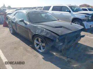 2017 Dodge Challenger R/T Plus z VIN 2C3CDZBTXHH568958, wystawiony jako IAAI lot #41169429 z przebiegiem 163 751 mil mil oraz . Historia ofert i sprzedaży dostępna na DreamBid. Obrazek 1.