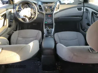 2016 Hyundai Elantra SE z VIN 5NPDH4AE9GH694857, wystawiony jako Copart lot #83896544 z przebiegiem 116 613 mil mil oraz Szkoda całkowita • Salvage title. Historia ofert i sprzedaży dostępna na DreamBid. Obrazek 8.