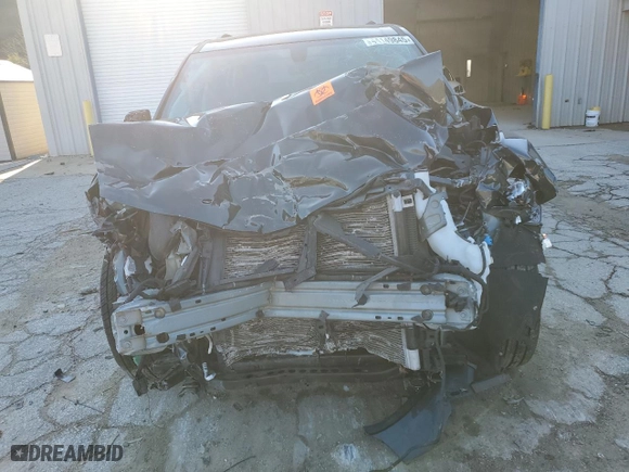 2019 Chevrolet Traverse LT Cloth with VIN 1GNEVGKW0KJ155198, listed as a Copart auction lot 44149845 with 0 mi miles and Salvage Title. Bid and sale history available at carsss.com. Image 5.