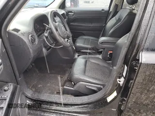 2017 Jeep Patriot Sport SE with VIN 1C4NJPBA2HD201761, listed as a Copart auction lot 50218735 with 125,226 mi miles and Salvage Title. Bid and sale history available at carsss.com. Image 7.