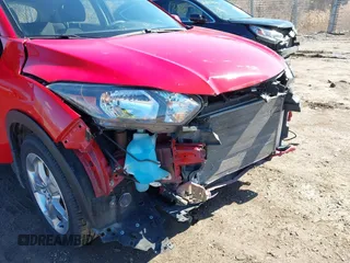 2017 Honda HR-V LX with VIN 3CZRU6H32HM700330, listed as a IAAI auction lot 41879136 with 90,629 mi miles. Bid and sale history available at carsss.com. Image 17.