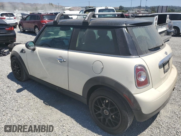 2013 MINI Hardtop with VIN WMWSU3C51DT682510, listed as a Copart auction lot 63879335 with 227,748 mi miles and Clean title. Bid and sale history available at DreamBid. Image 2.