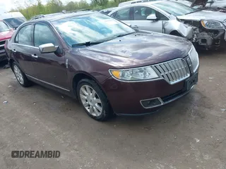 2012 Lincoln MKZ with VIN 3LNHL2GC6CR807953, listed as a IAAI auction lot 42150405 with 61,415 mi miles. Bid and sale history available at carsss.com. Image 1.