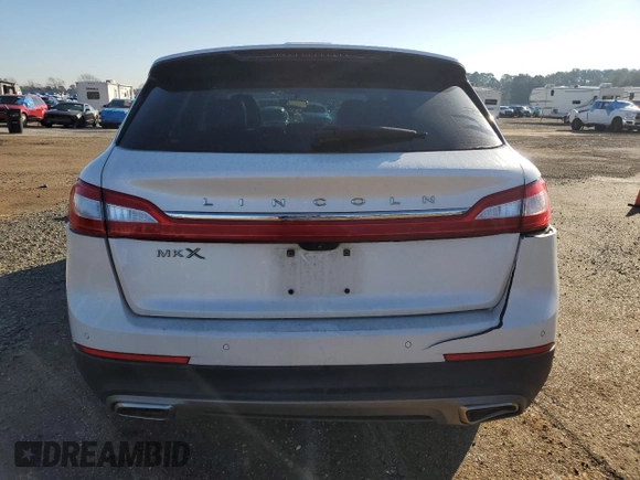 2017 Lincoln MKX Reserve with VIN 2LMPJ6LR1HBL15425, listed as a Copart auction lot 86949724 with 185,723 mi miles and Salvage Title. Bid and sale history available at carsss.com. Image 6.
