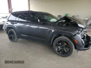 2023 Jeep Grand Cherokee Altitude with VIN 1C4RJHAG6PC547667, listed as a Copart auction lot 50498875 with 29,759 mi miles and Clean title. Bid and sale history available at DreamBid. Image 4.