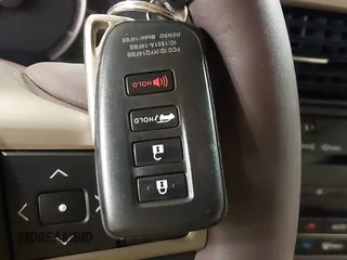 2019 Lexus RX with VIN 2T2ZZMCA0KC127053, listed as a IAAI auction lot 42113189 with 15,396 mi miles. Bid and sale history available at carsss.com. Image 11.