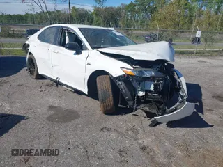 2020 Toyota Camry SE with VIN 4T1G11AK1LU964200, listed as a IAAI auction lot 41884627 with 66,308 mi miles. Bid and sale history available at carsss.com. Image 1.