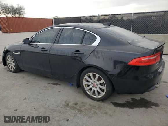 2019 Jaguar XE 25t with VIN SAJAR4FX5KCP48395, listed as a Copart auction lot 44546005 with 71,611 mi miles and Clean Title. Bid and sale history available at carsss.com. Image 2.