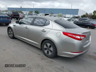 2013 Kia Optima EX z VIN KNAGM4AD5D5042830, wystawiony jako IAAI lot #41896311 z przebiegiem 232 104 mil mil oraz . Historia ofert i sprzedaży dostępna na DreamBid. Obrazek 3.