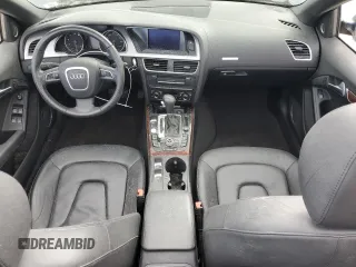 2012 Audi A5 Premium Plus z VIN WAULFAFH8CN000802, wystawiony jako Copart lot #45727785 z przebiegiem Nie podano mil oraz Szkoda całkowita • Salvage title. Historia ofert i sprzedaży dostępna na DreamBid. Obrazek 8.