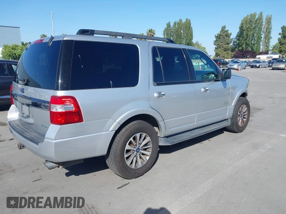 2017 Ford Expedition XLT z VIN 1FMJU1JT8HEA19087, wystawiony jako IAAI lot #42075348 z przebiegiem 95 366 mil mil oraz . Historia ofert i sprzedaży dostępna na DreamBid. Obrazek 4.