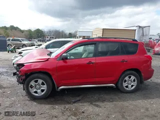 2007 Toyota RAV4 with VIN JTMZD33VX75072311, listed as a IAAI auction lot 41733832 with 109,302 mi miles. Bid and sale history available at carsss.com. Image 13.