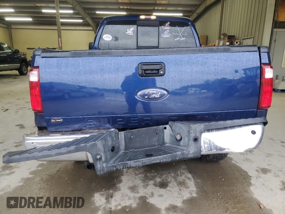 2008 Ford F-250 XL z VIN 1FTSX21R78EB74112, wystawiony jako Copart lot #56828015 z przebiegiem 157 138 mil mil oraz Szkoda całkowita • Salvage title. Historia ofert i sprzedaży dostępna na DreamBid. Obrazek 6.