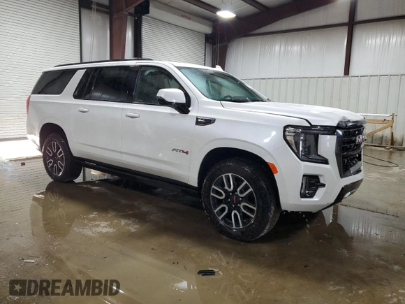 2024 GMC Yukon XL AT4 with VIN 1GKS2HKD8RR211249, listed as a Copart auction lot 74127264 with 9,091 mi miles and Salvage Title. Bid and sale history available at carsss.com. Image 4.