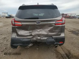 2021 Subaru Ascent Premium z VIN 4S4WMAED2M3456517, wystawiony jako Copart lot #57363925 z przebiegiem 49 833 mil mil oraz Szkoda całkowita • Salvage title. Historia ofert i sprzedaży dostępna na DreamBid. Obrazek 6.