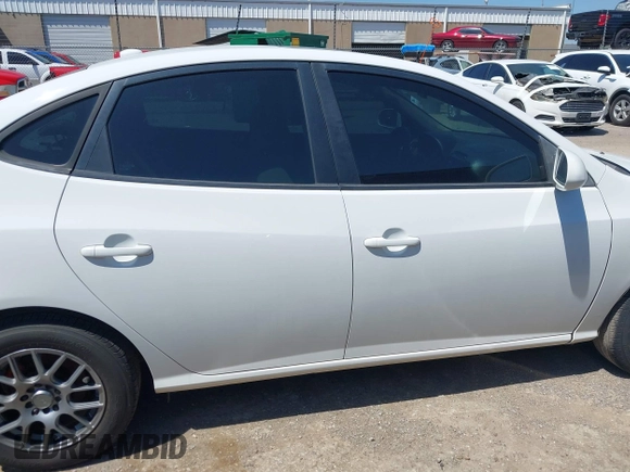 2008 Hyundai Elantra GLS with VIN KMHDU46D08U277108, listed as a IAAI auction lot 42521921 with 264,288 mi miles and . Bid and sale history available at DreamBid. Image 5.