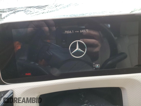 2019 Mercedes-Benz A 220 z VIN WDD3G4FB1KW027478, wystawiony jako Copart lot #54904335 z przebiegiem 64 979 mil mil oraz Szkoda całkowita • Salvage title. Historia ofert i sprzedaży dostępna na DreamBid. Obrazek 9.