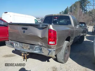 2006 Dodge 1500 SLT with VIN 1D7HA182X6J183590, listed as a IAAI auction lot 41655170 with 488,650 mi miles and . Bid and sale history available at carsss.com. Image 4.