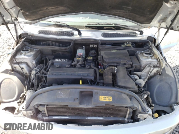 2006 MINI Hardtop with VIN WMWRC33546TK70683, listed as a Copart auction lot 54929365 with 109,484 mi miles and Salvage title. Bid and sale history available at DreamBid. Image 11.